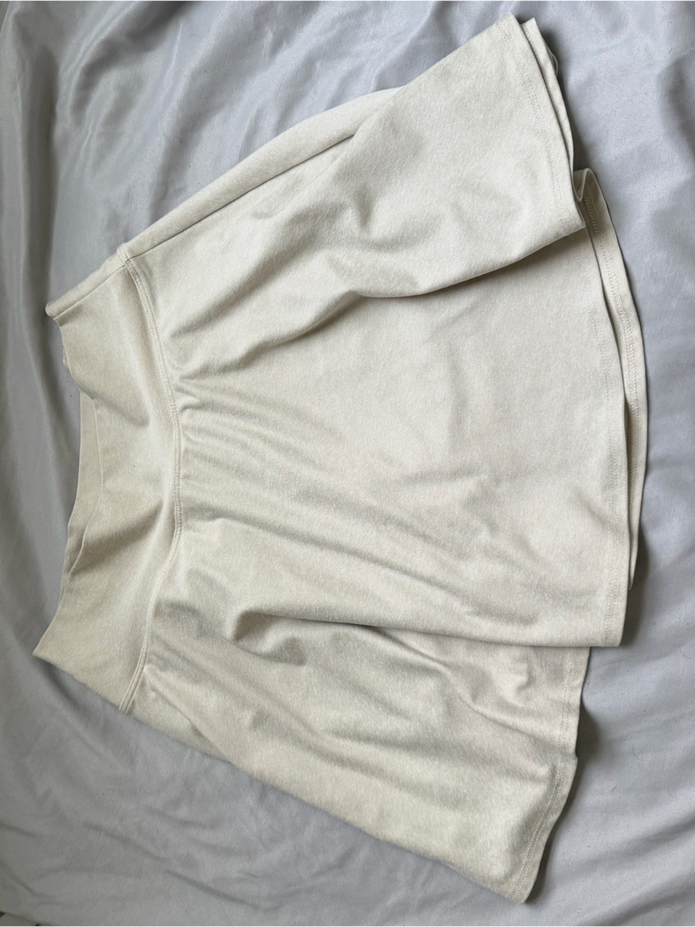 Old Navy Cream Athletic Skirt